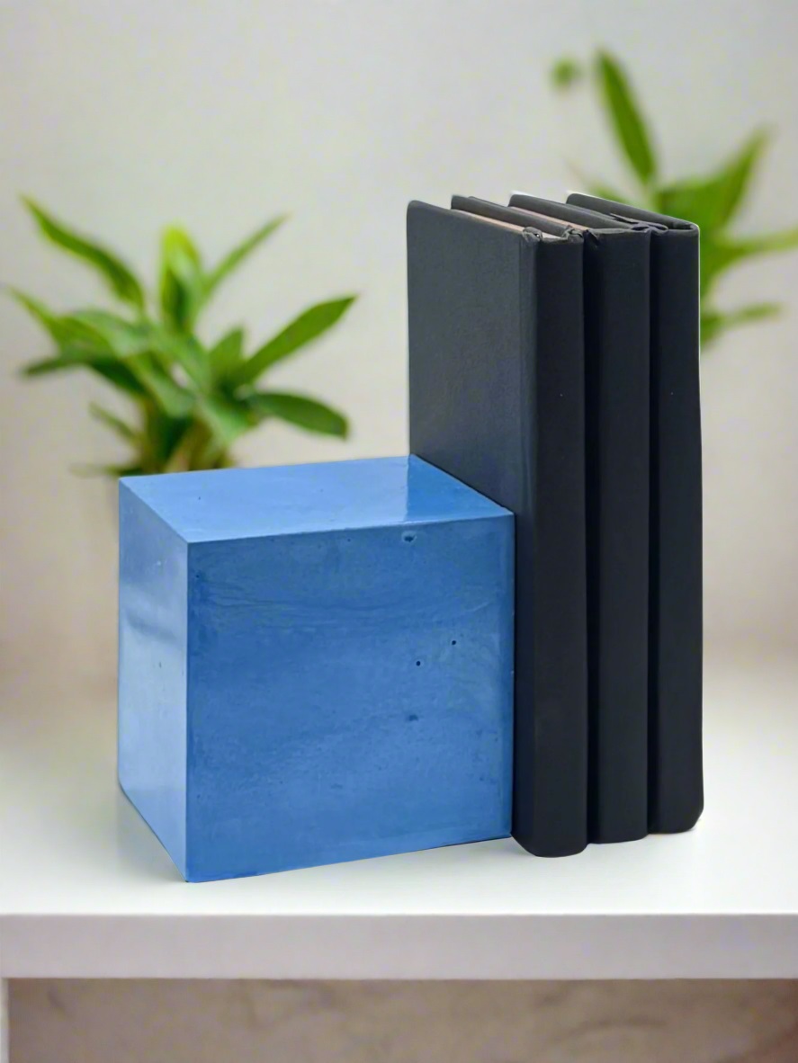 Heavy Concrete Bookend